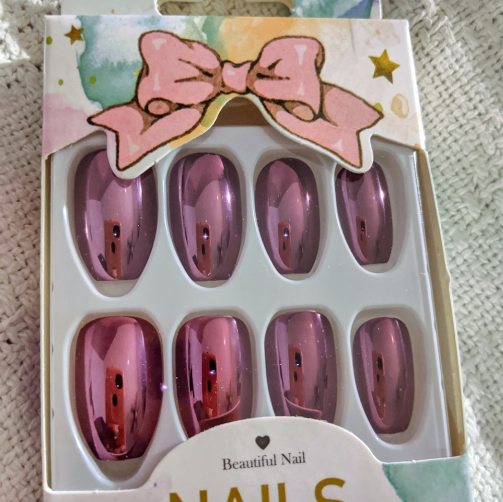 *NEW* Chrome Press On Nails Set